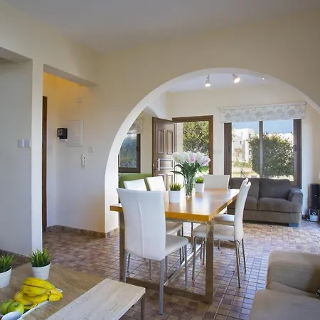 Fig Tree Bay Buena Protaras