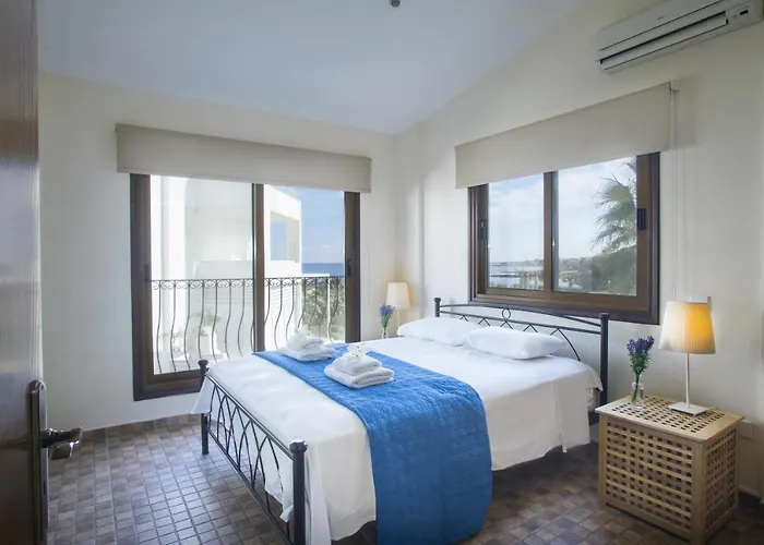 Fig Tree Bay Buena * Протарас